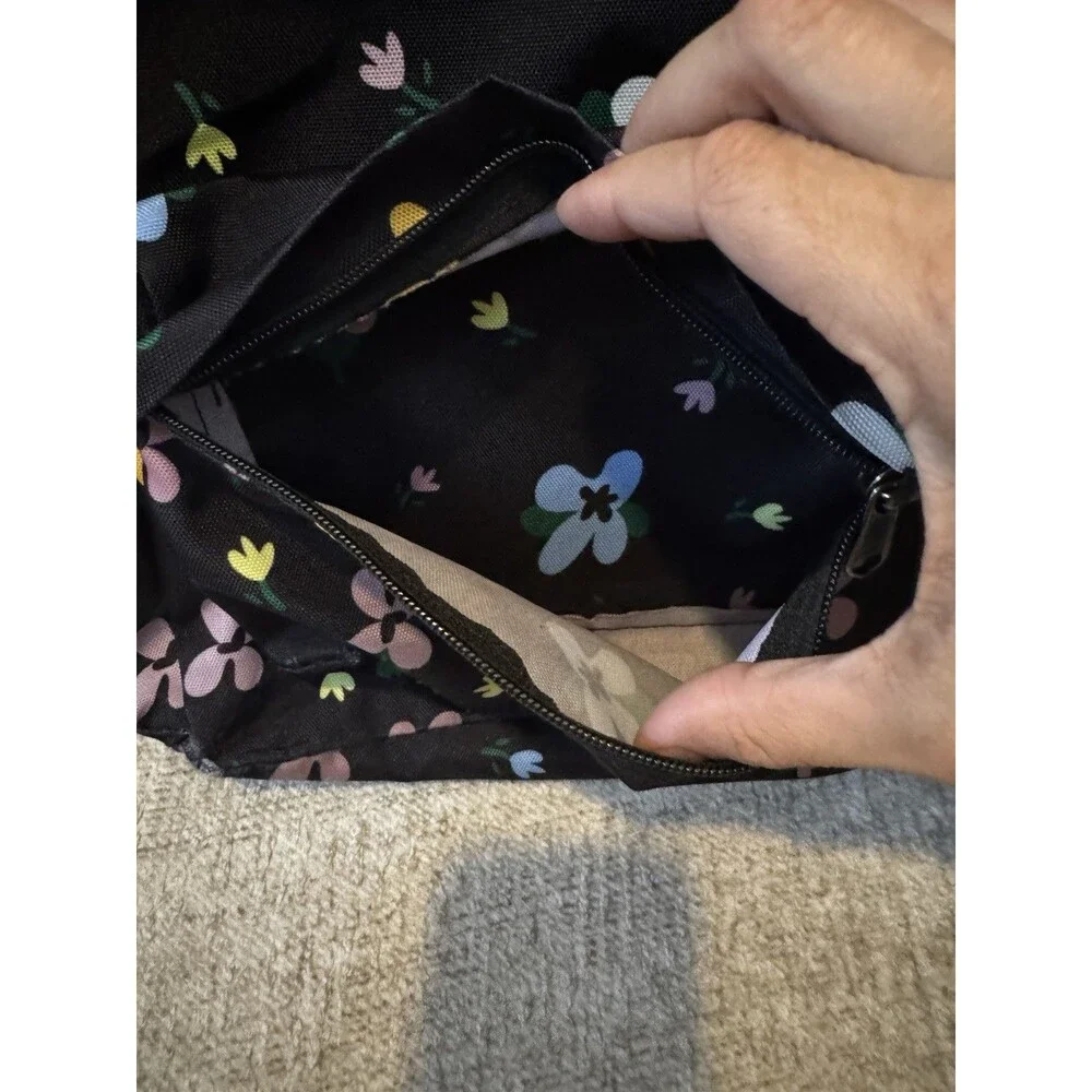 EUC VANS Old Skool Grom Backpack VN000H4YDAJ1 Black With/ Floral Print
